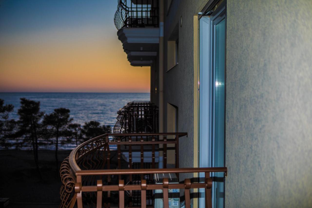 Soluna Apartments Shëngjin Zewnętrze zdjęcie